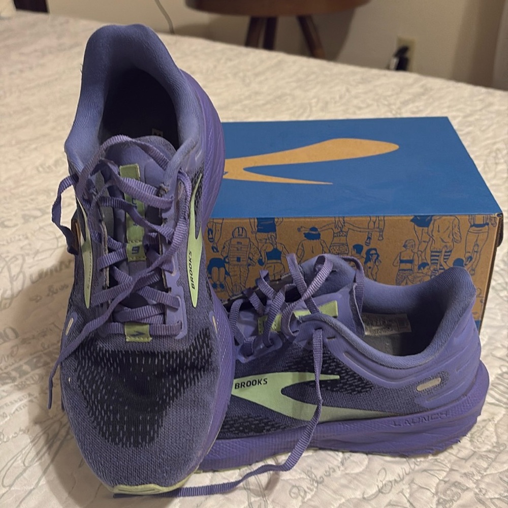 Brooks launch shoes. Gently used. Comes in original box